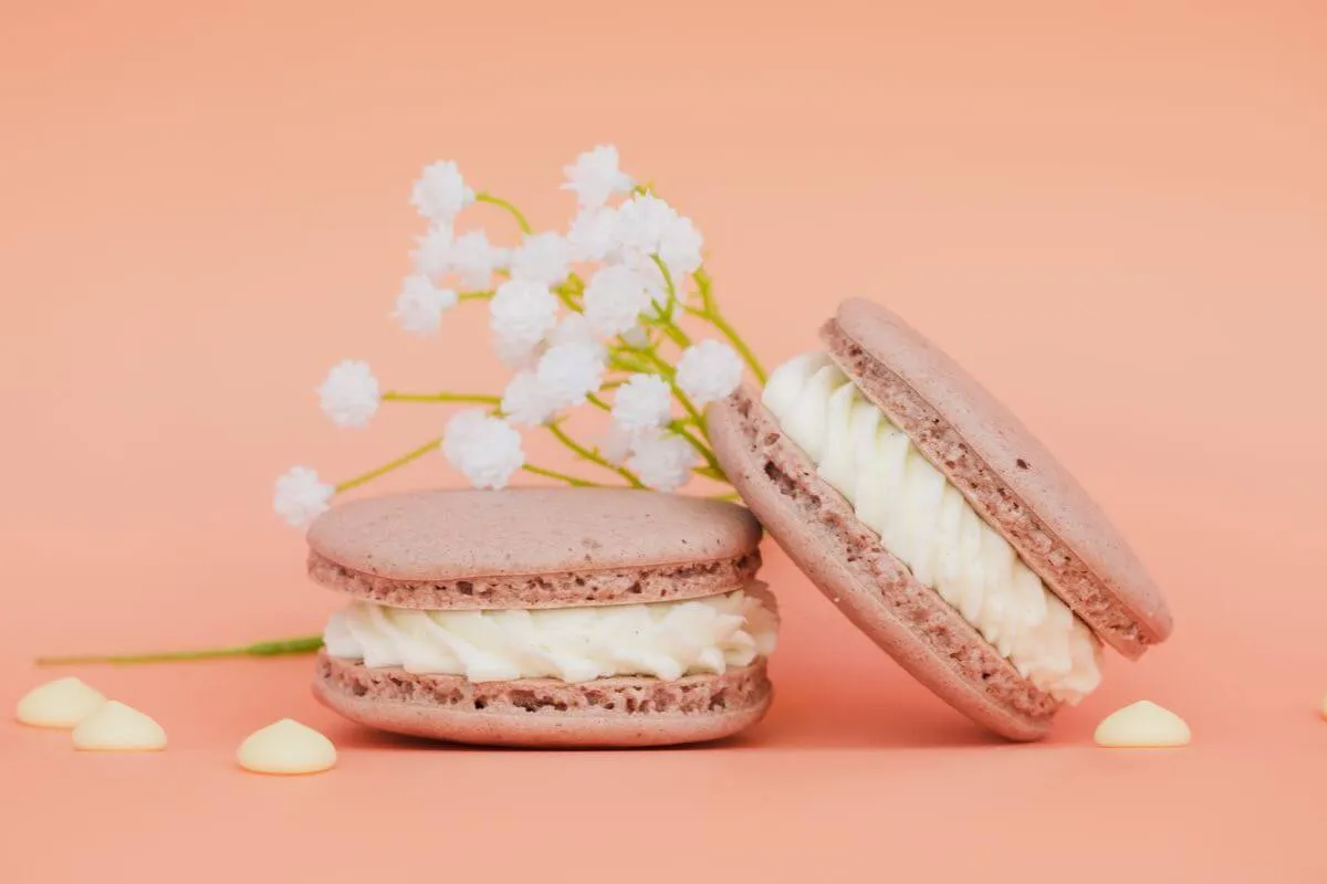 macroon light