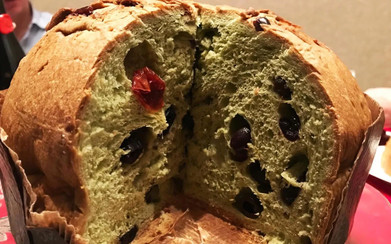 Panettone-salato-alle-verdure